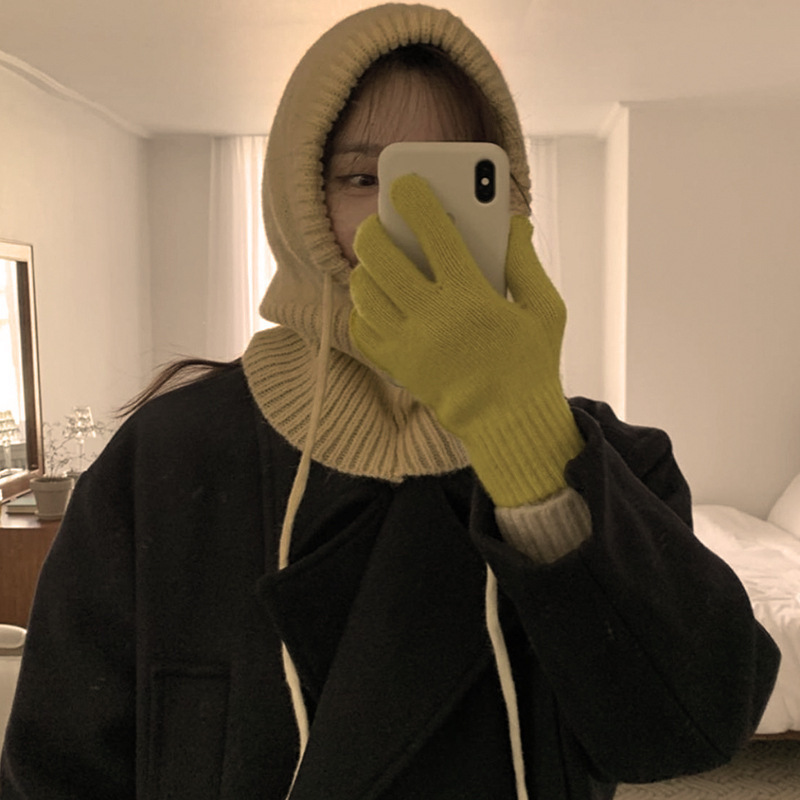 Knitted Hooded Infinity Scarf  - огляд і ціна Infinity Scarf Knit